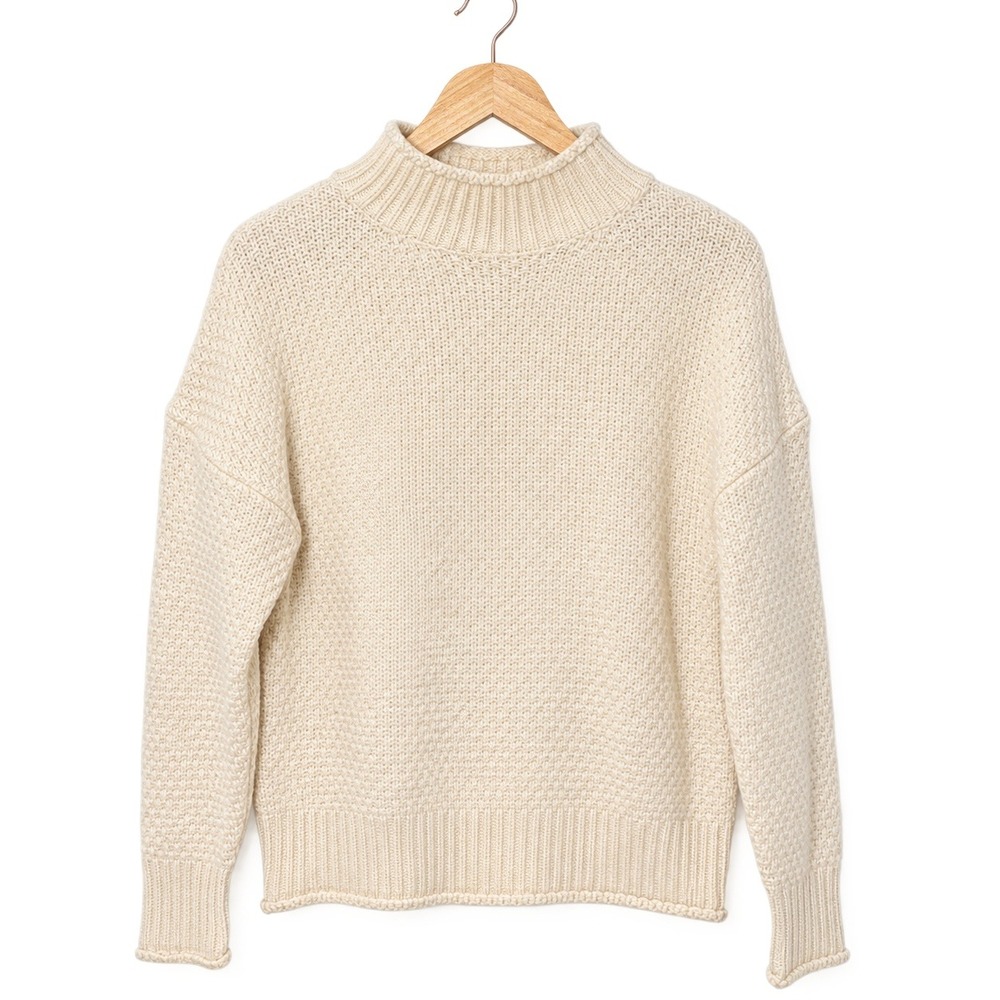 Zesica Womens Ivory Roll Neck Sweater Small Fisherman Preppy Classic Old Money